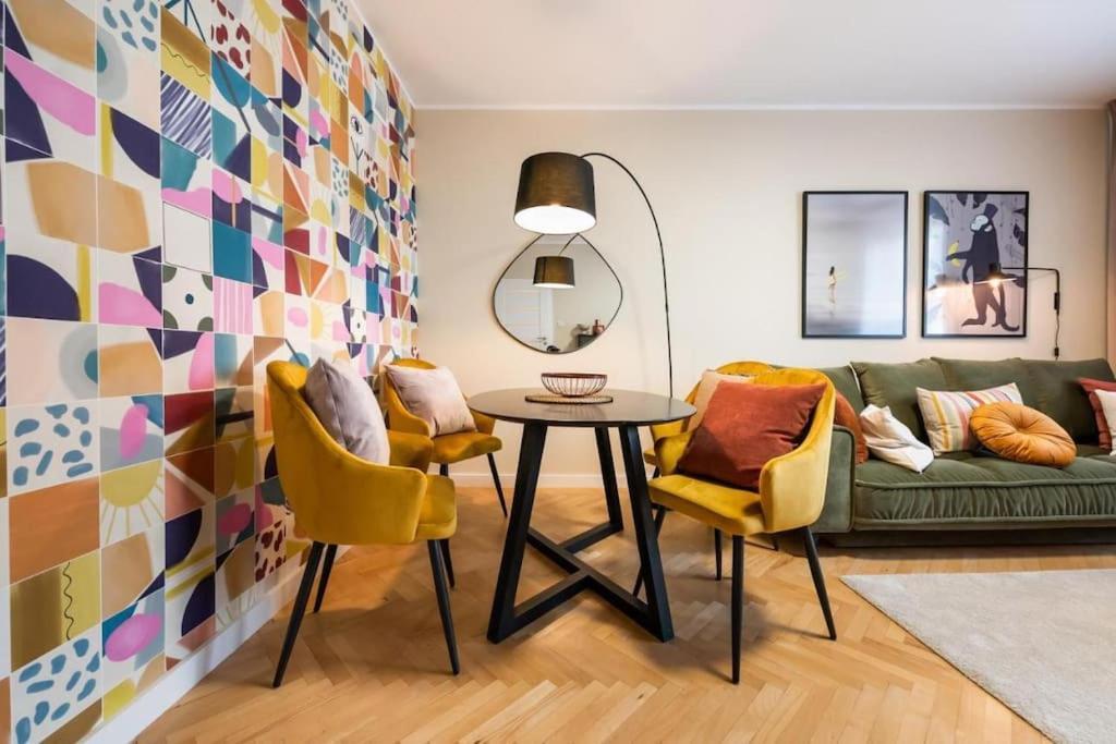 Eclectic City Apartment Near Old Town Warsaw Ngoại thất bức ảnh