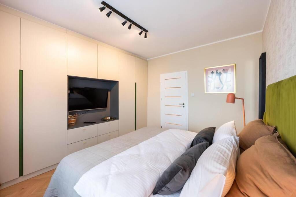 Eclectic City Apartment Near Old Town Warsaw Ngoại thất bức ảnh